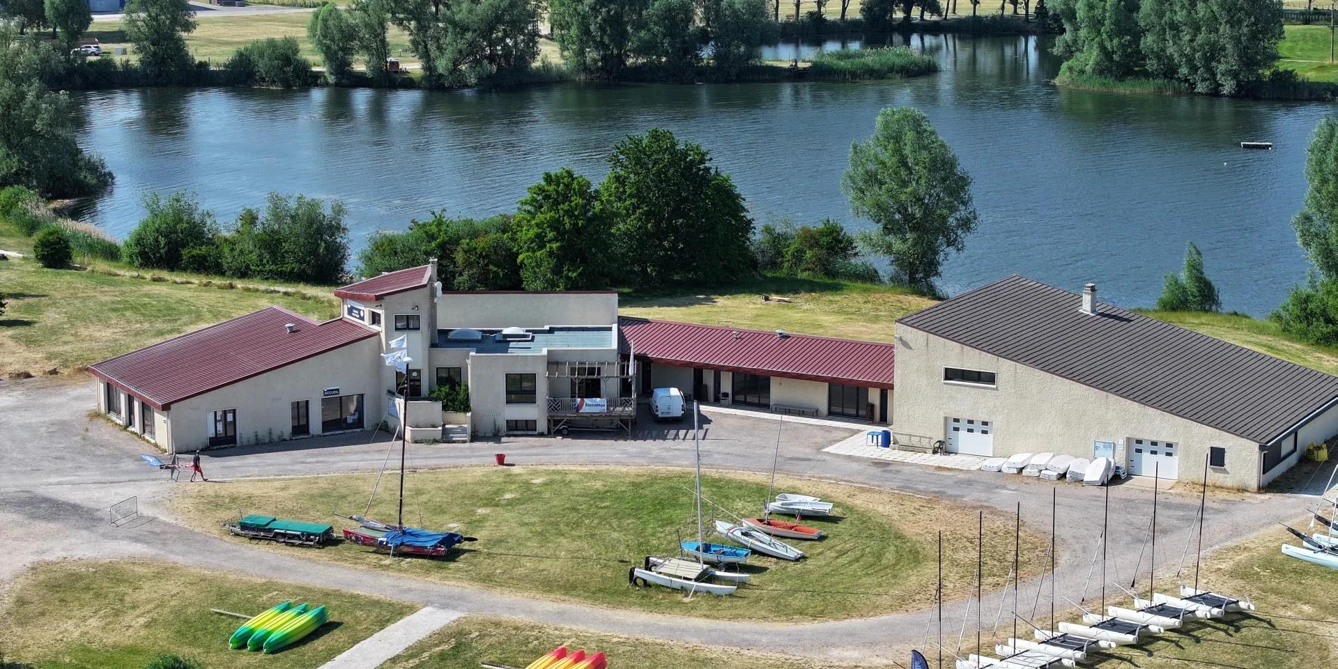 MADINE — École de voile du lac de Madine